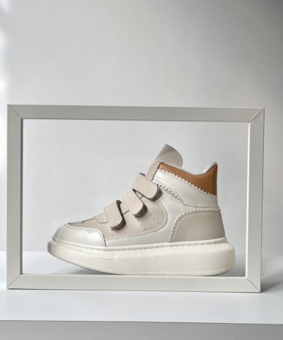 High Top Mocca Sneakers