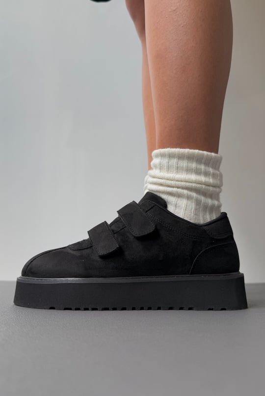 Mocca Velcro Sneakers