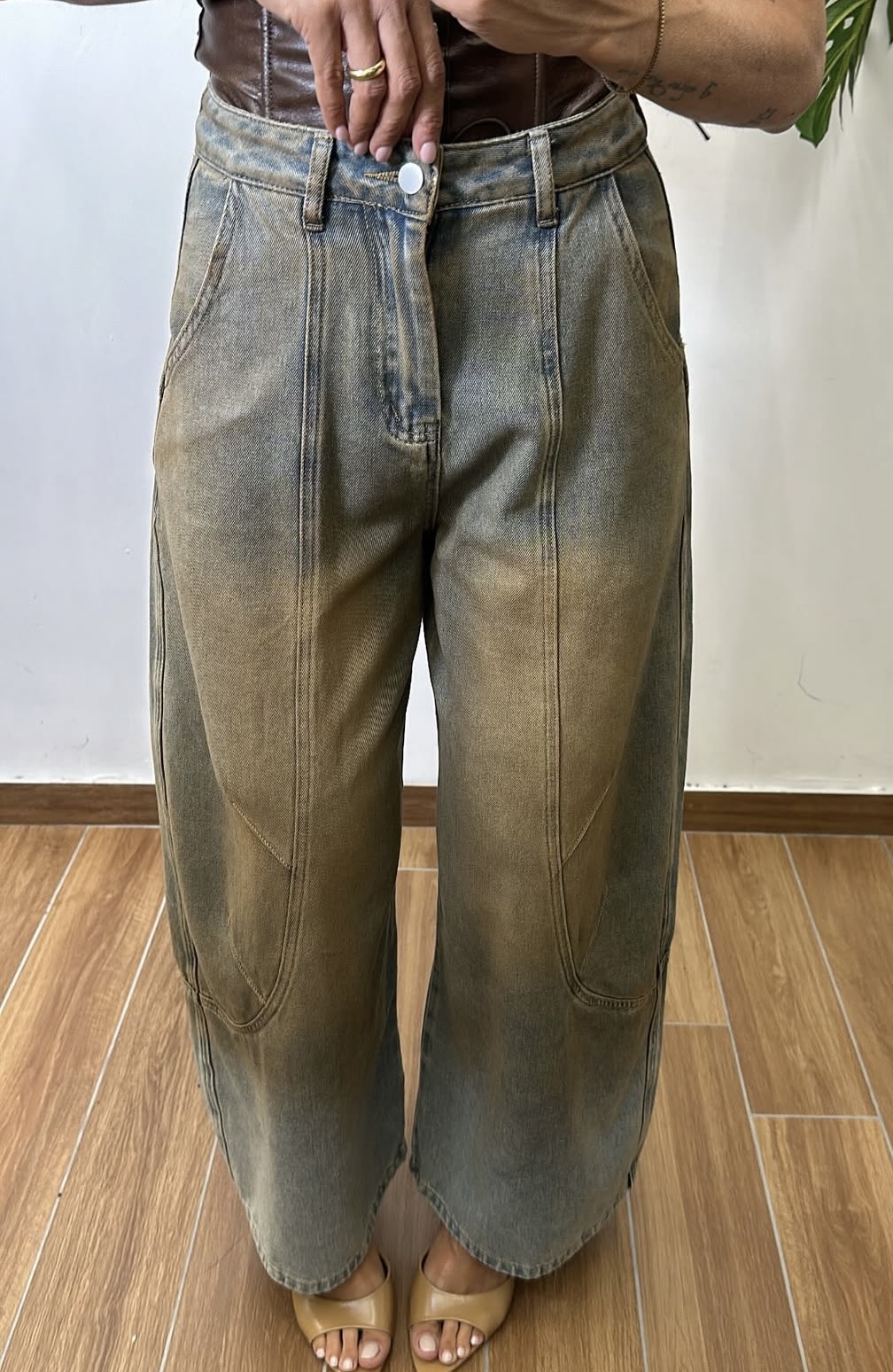 Baggy Jeans with Chain
