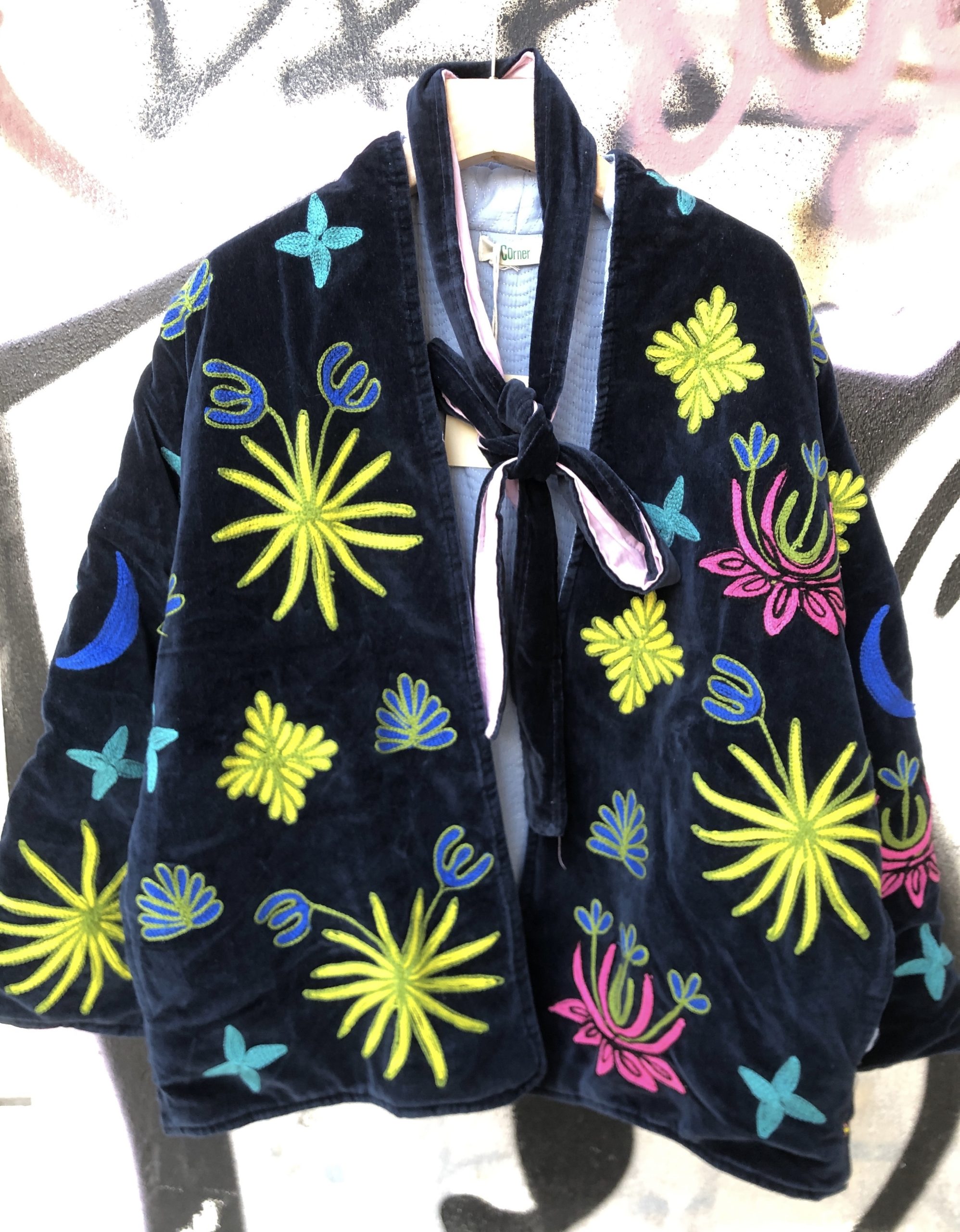 Βελουδινο Jacket Με Κεντημα Βελουδινο Jacket Με Κεντημα