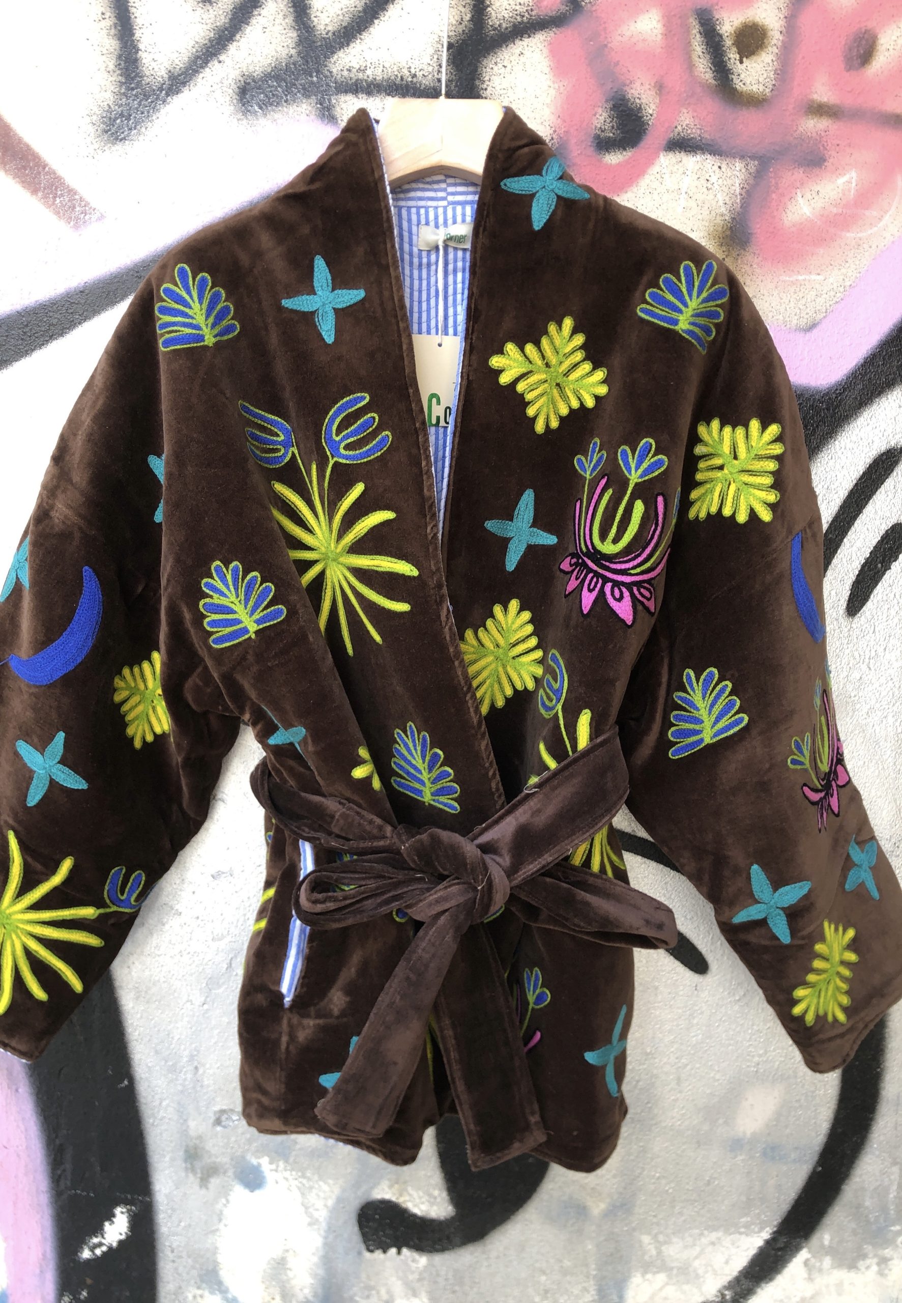 Βελουδινο Jacket Με Κεντημα Βελουδινο Jacket Με Κεντημα