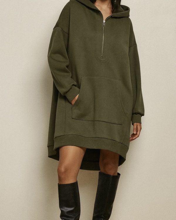 Mid-length sweatshirt