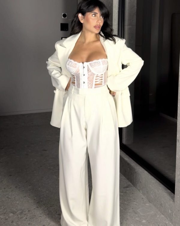 Ψηλόμεση Παντελόνα Wide Leg με Πιέτες