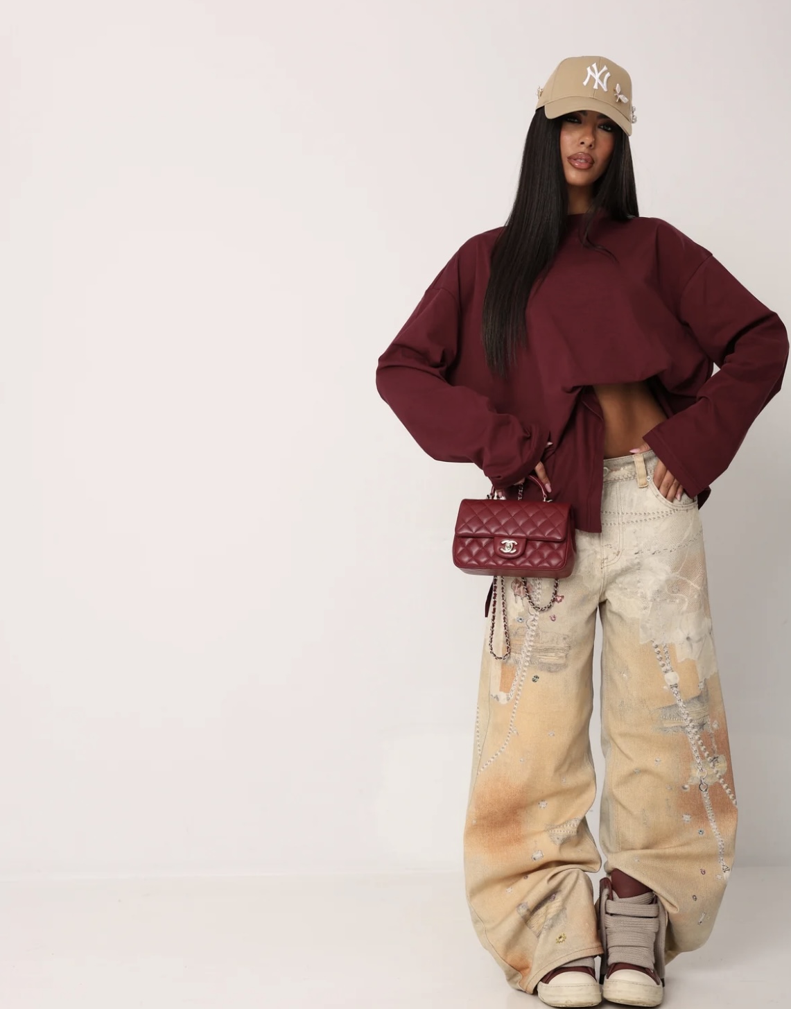 Baggy Τζιν Παντελόνι με Vintage Wash & Strass Λεπτομέρειες