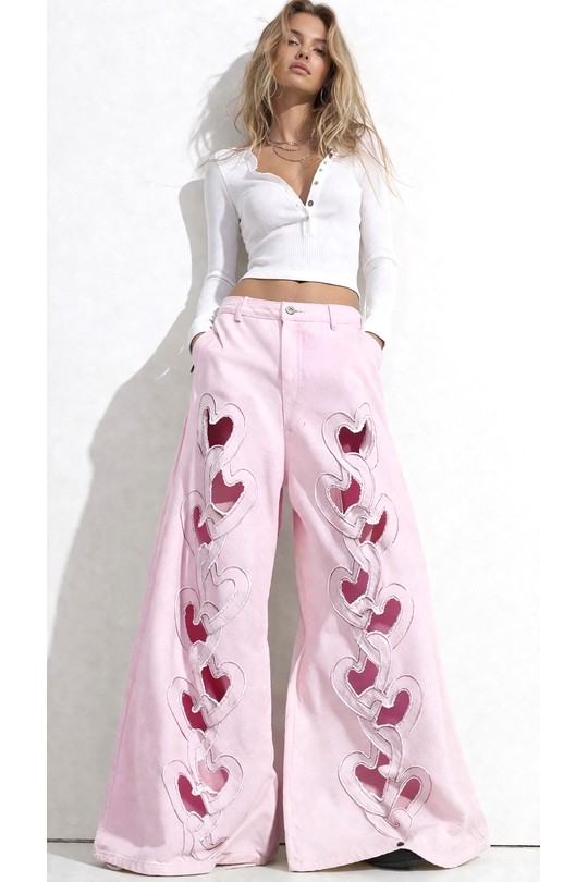Jeans με Heart Cut-Out σχέδιο