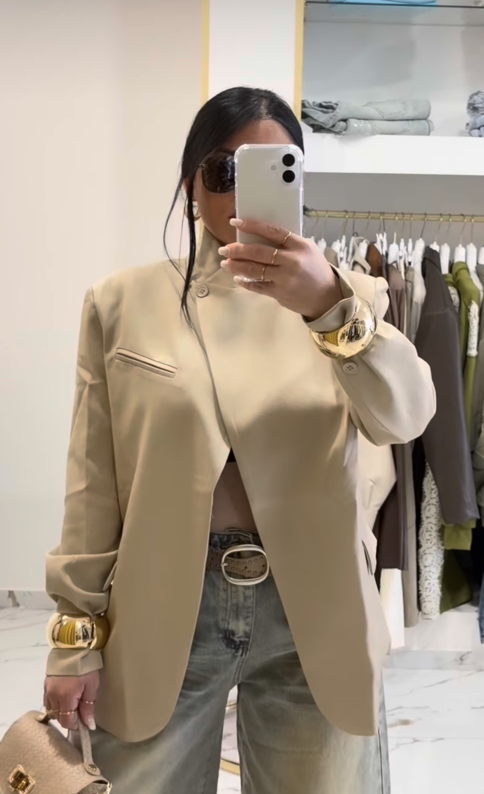 Blazer με Minimal Cut & Asymmetric Κούμπωμα