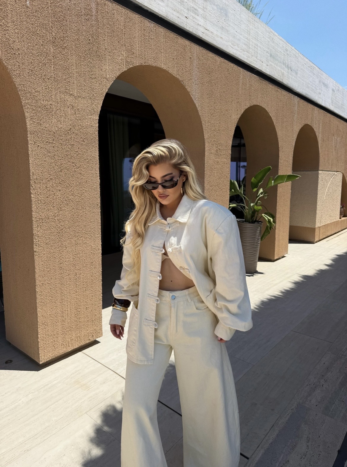 Beige Urban Chic Set