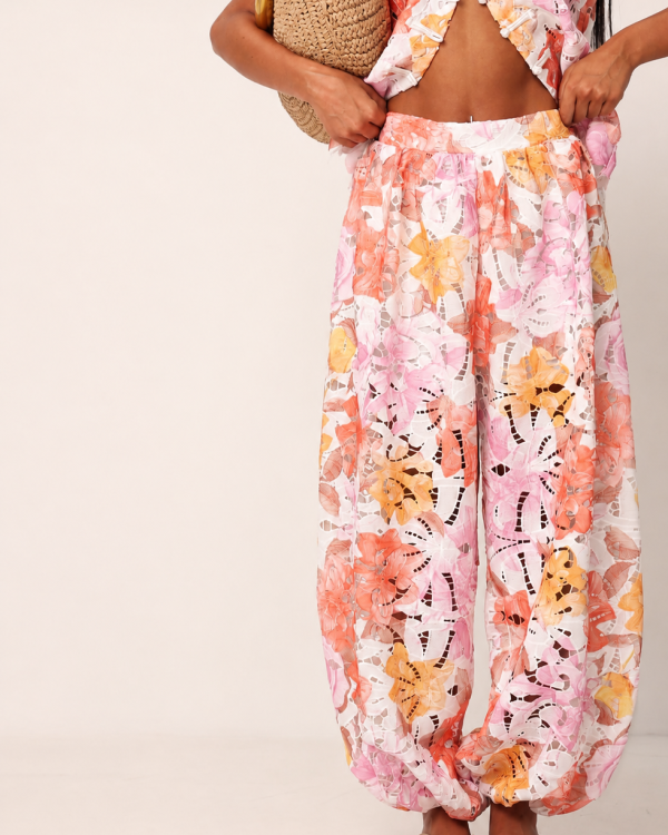 Floral Lace Resort Set