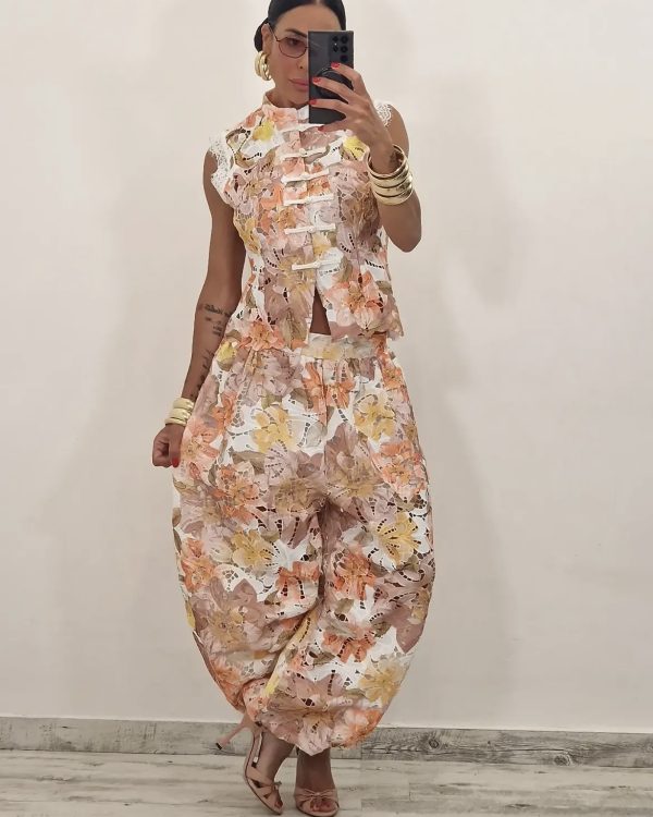 Floral Lace Resort Set