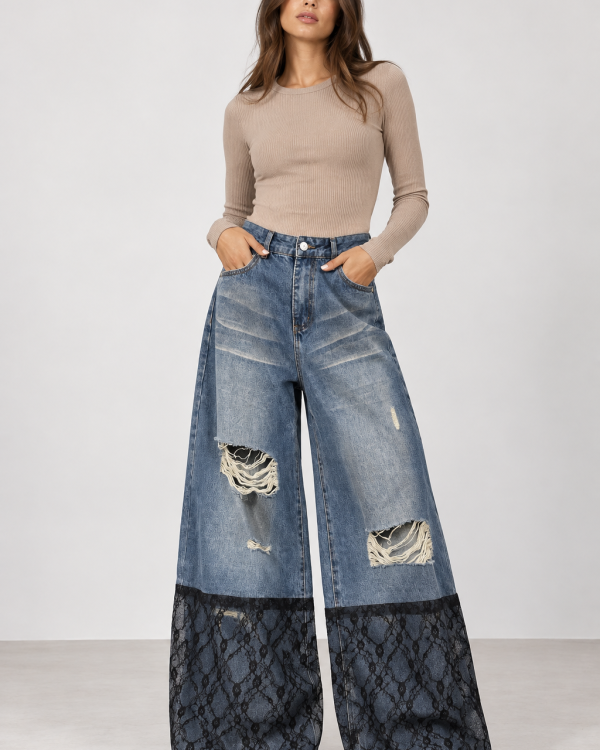 Wide Leg Jeans με Lace Λεπτομέρειες & Ripped Λεπτομέρειες